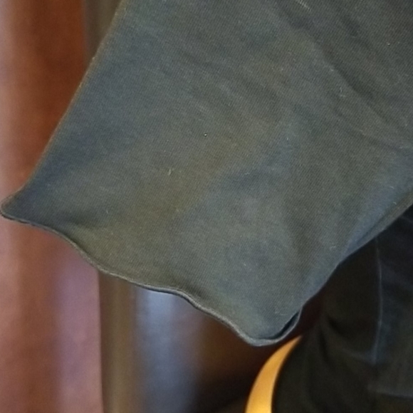 Black Friday Ghost T-shirt Sz US 4 XS XXS Read - Picture 2 of 5